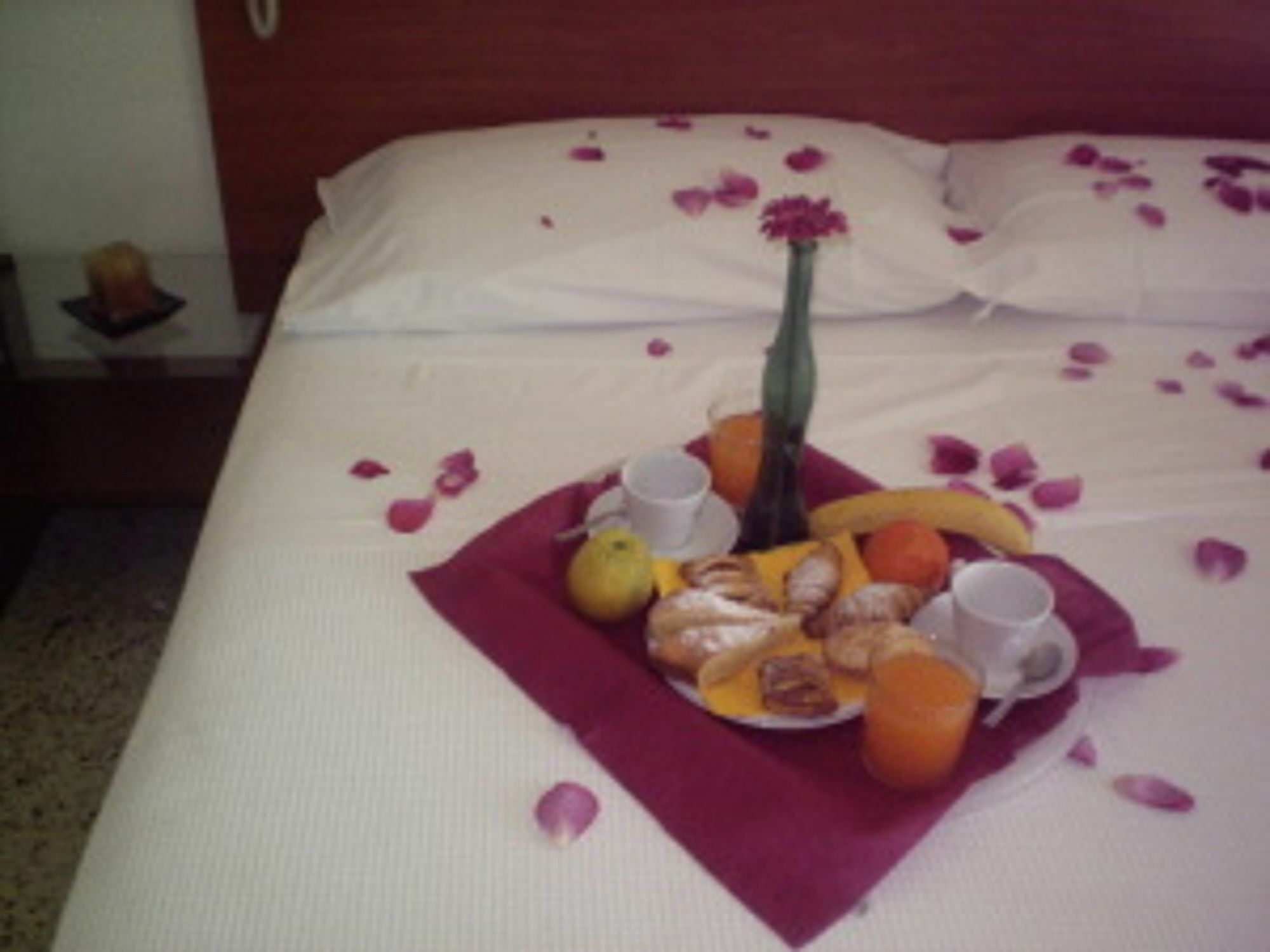 Hotel Criss Римини Экстерьер фото